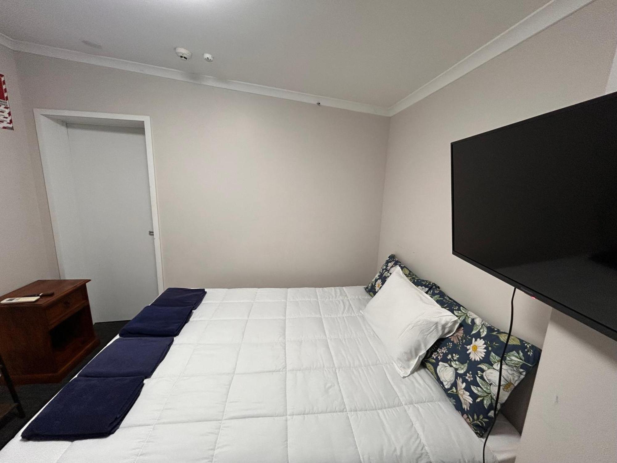 Terapa Motor Inn Гамильтон Экстерьер фото