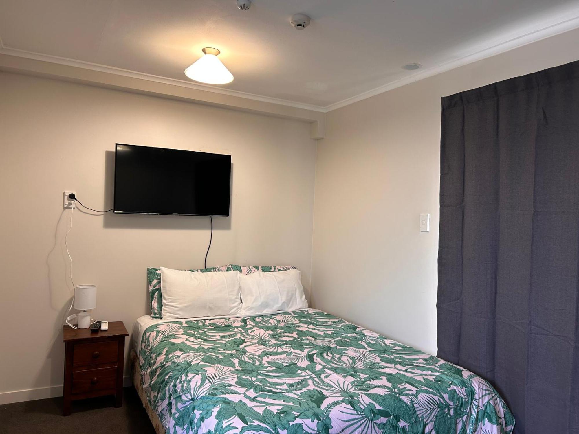 Terapa Motor Inn Гамильтон Экстерьер фото